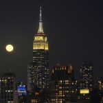 Lightning Strikes Empire State Building on New Year’s Eve